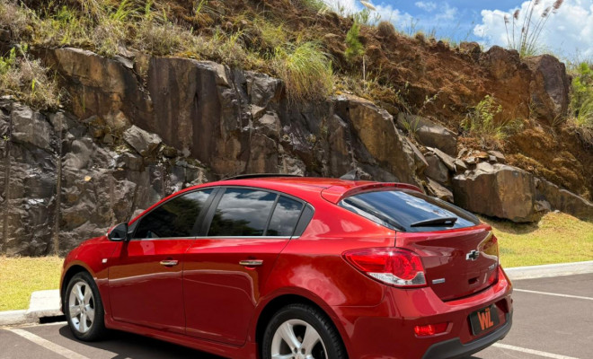 GM - Chevrolet CRUZE HB Sport LTZ 1.8 16V FlexP. 5p Aut 2014 Flex-1