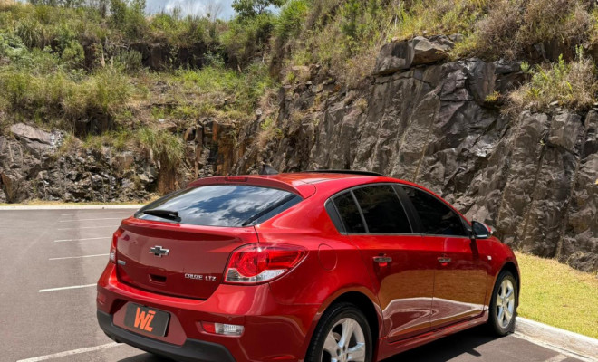 GM - Chevrolet CRUZE HB Sport LTZ 1.8 16V FlexP. 5p Aut 2014 Flex-0