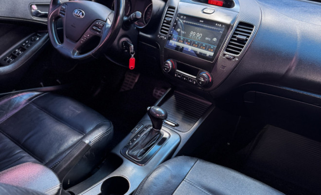 Kia Motors Cerato 1.6 16V  Flex  Aut. 2014 Flex-8