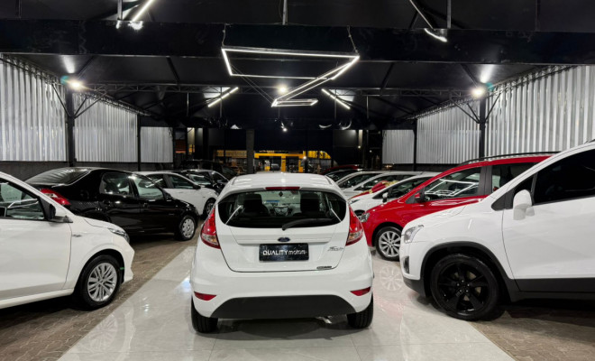 Ford Fiesta 1.5 16V Flex Mec. 5p 2015 Flex-3