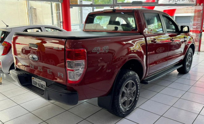 Ford Ranger XLS 2.2 4x4 CD Diesel Aut. 2017 Diesel-2