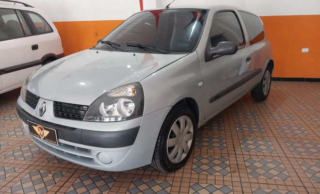 Renault Clio Authentique 1.0 8V 3p 2004 Gasolina-1