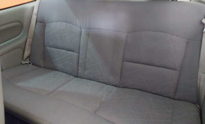 Renault Clio Authentique 1.0 8V 3p 2004 Gasolina-6