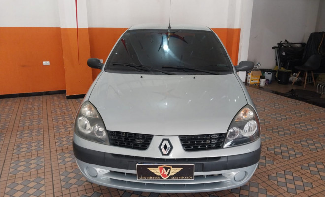 Renault Clio Authentique 1.0 8V 3p 2004 Gasolina
