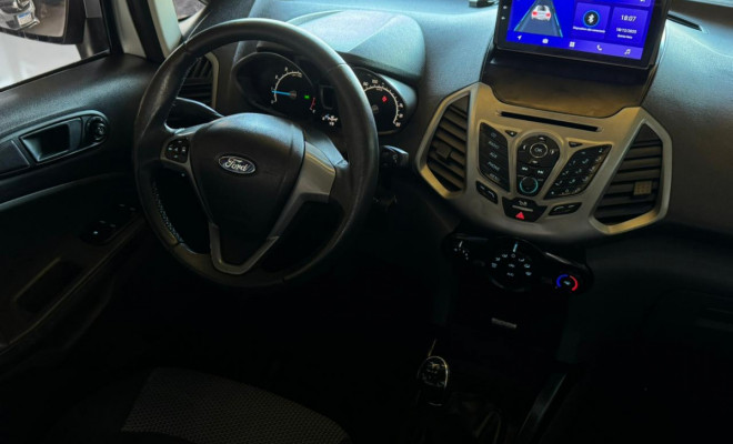 Ford EcoSport SE 1.6 16V Flex 5p Mec. 2014 Flex-8