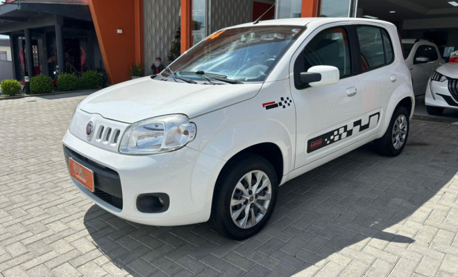 Fiat UNO VIVACE/RUA 1.0 EVO Fire Flex 8V 5p 2014 Flex