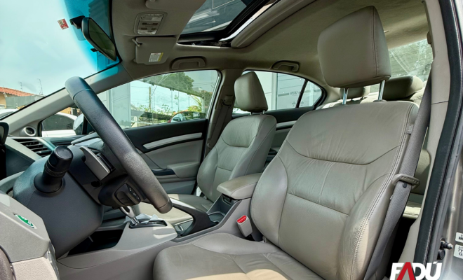 Honda Civic Sedan EXS 1.8/1.8 Flex 16V Aut. 4p 2013 Flex-2