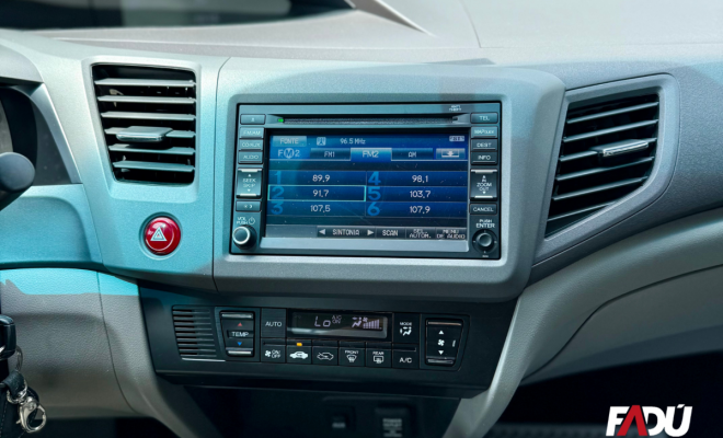 Honda Civic Sedan EXS 1.8/1.8 Flex 16V Aut. 4p 2013 Flex-7