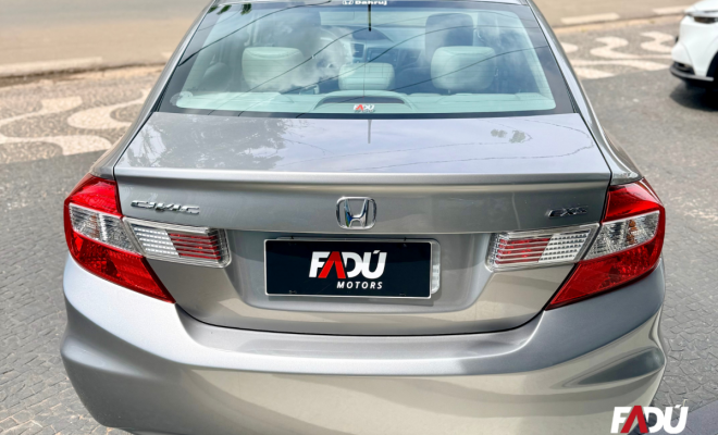 Honda Civic Sedan EXS 1.8/1.8 Flex 16V Aut. 4p 2013 Flex-9