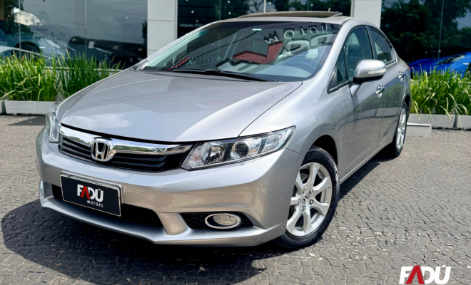Honda Civic Sedan EXS 1.8/1.8 Flex 16V Aut. 4p 2013 Flex
