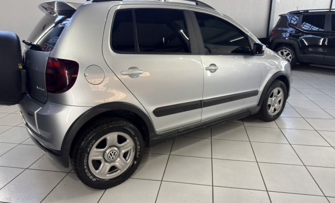 VW - VolksWagen CROSSFOX I MOTION 1.6 Mi T. Flex 8V 5p 2014 Flex-0