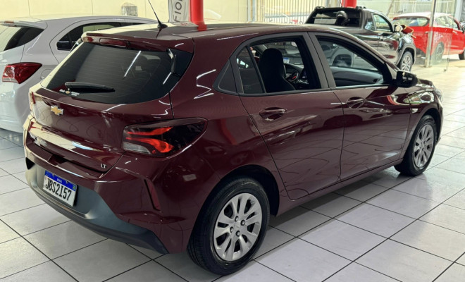 GM - Chevrolet ONIX HATCH LT 1.0 12V Flex 5p Mec. 2023 Flex-2