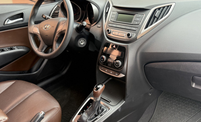 Hyundai HB20X Premium 1.6 Flex 16V Aut. 2017 Flex-6