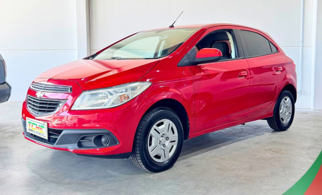 GM - Chevrolet ONIX HATCH LT 1.0 8V FlexPower 5p Mec. 2014 Flex