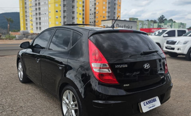 Hyundai i30 2.0 16V 145cv 5p Aut. 2011 Gasolina-6