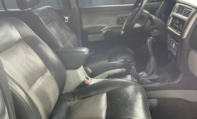 Mitsubishi Pajero Sport HPE 2.5 4x4 Diesel Mec. 2008 Diesel-3