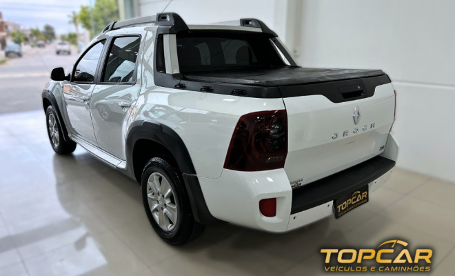 Renault DUSTER OROCH Dyna. 2.0 Flex 16V Aut. 2018 Flex-4