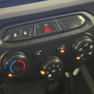 GM - Chevrolet ONIX HATCH Joy 1.0 8V Flex 5p Mec. 2018 Flex-13