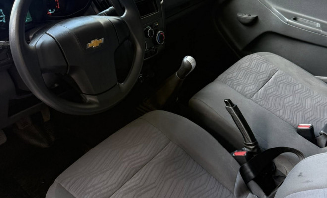 GM - Chevrolet S10 Pick-Up LS 2.8 TDI-4