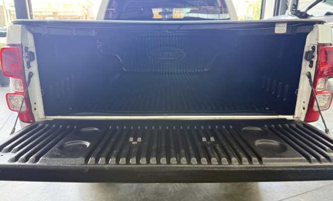 GM - Chevrolet S10 Pick-Up LS 2.8 TDI-6