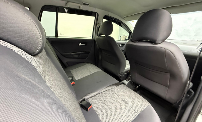 VW - VolksWagen SPACEFOX 1.6/ 1.6 Trend Total Flex 8V 5p 2014 Flex-8