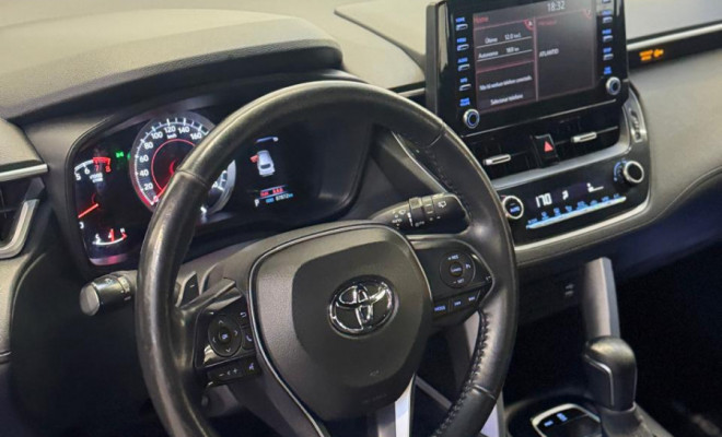 Toyota Corolla Cross XRE 2.0 16V Flex Aut. 2022 Flex-8