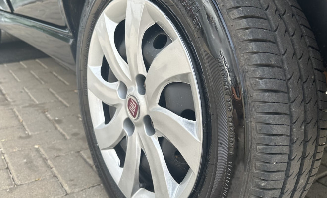 Fiat Siena EL Celeb. 1.0 mpi Fire Flex 8V 4p 2010 Flex-3