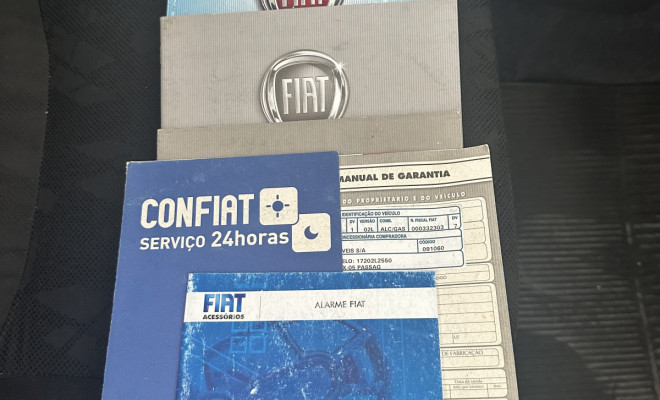 Fiat Siena EL Celeb. 1.0 mpi Fire Flex 8V 4p 2010 Flex-6