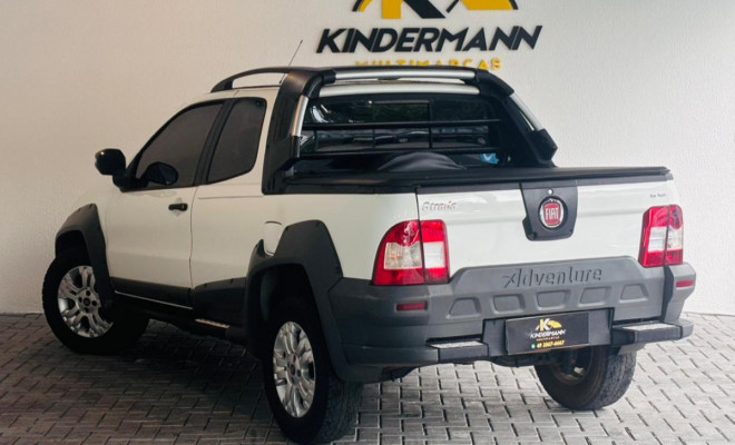Fiat Strada Adventure1.8/ 1.8 LOCKER Flex CD 2012 Flex-4