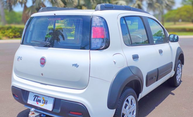 Fiat UNO WAY 1.0 Flex 6V 5p 2018 Flex-3