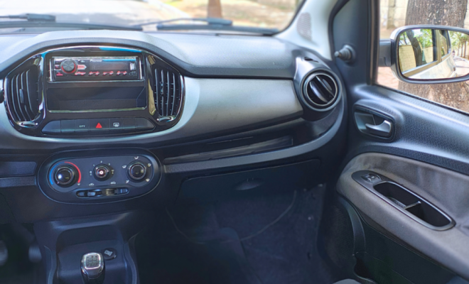 Fiat UNO WAY 1.0 Flex 6V 5p 2018 Flex-9