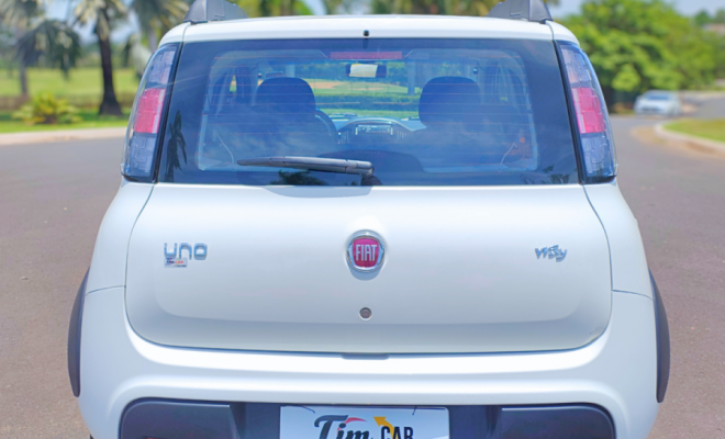 Fiat UNO WAY 1.0 Flex 6V 5p 2018 Flex-4