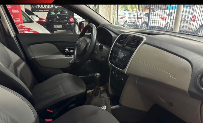 Renault LOGAN Expression Flex 1.6 16V 4p 2019 Flex-5