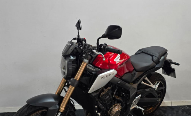 HONDA CB 650R 2022 Gasolina-5