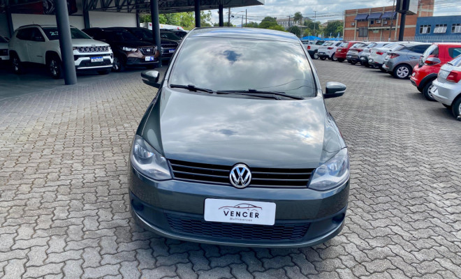 VW -  Fox 1.6 Mi 8V - 2013-2