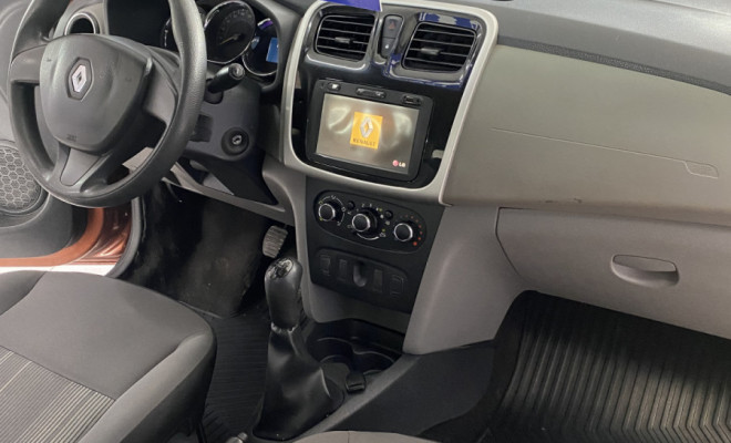 Renault LOGAN Expression Hi-Flex 1.6 8V 4p 2014 Flex-6