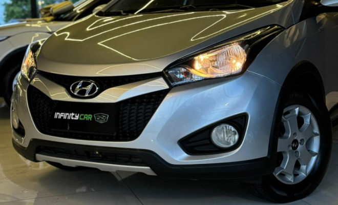 Hyundai HB20X Premium 1.6 Flex 16V Aut. 2014 Flex-2