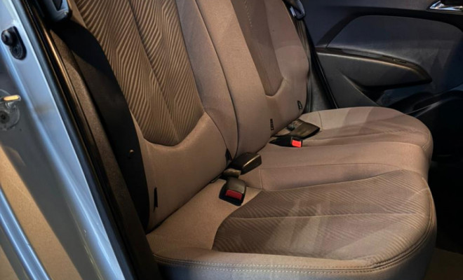 Hyundai HB20X Premium 1.6 Flex 16V Aut. 2014 Flex-13