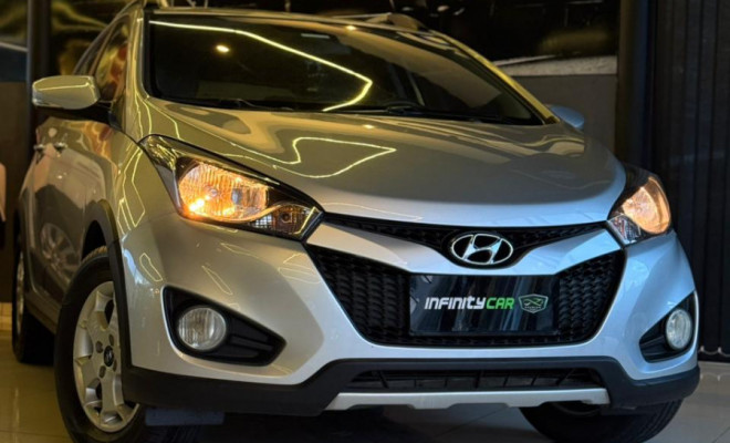 Hyundai HB20X Premium 1.6 Flex 16V Aut. 2014 Flex