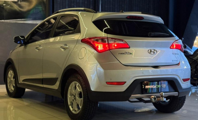Hyundai HB20X Premium 1.6 Flex 16V Aut. 2014 Flex-6