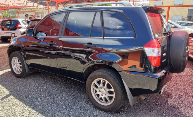 Caoa Chery/Chery Tiggo 2.0 16V Mec. 5p 2013 Gasolina-1