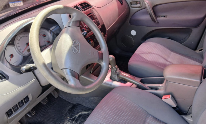 Caoa Chery/Chery Tiggo 2.0 16V Mec. 5p 2013 Gasolina-4