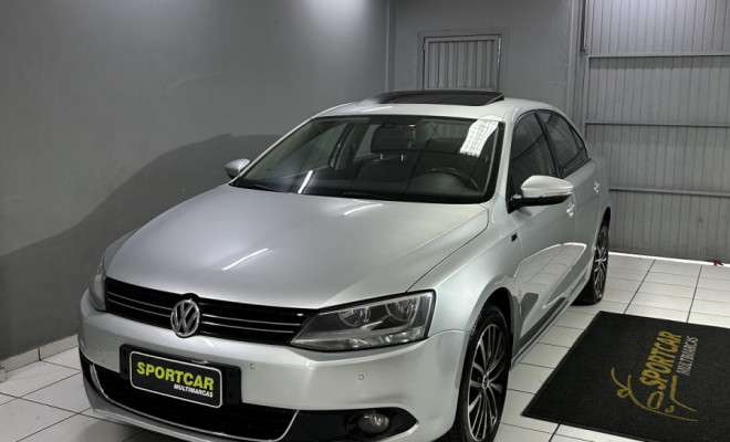 VW - VolksWagen JETTA Highline 2.0 TSI 16V 4p Tiptronic 2012 Flex-0