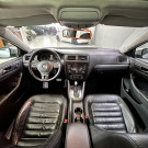 VW - VolksWagen JETTA Highline 2.0 TSI 16V 4p Tiptronic 2012 Flex-3