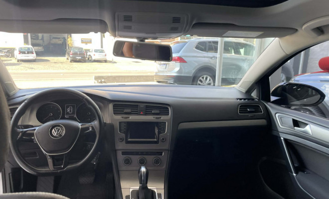 VW - VolksWagen Golf Comfortline 1.4 TSI 140cv Aut. 2015 Gasolina-6