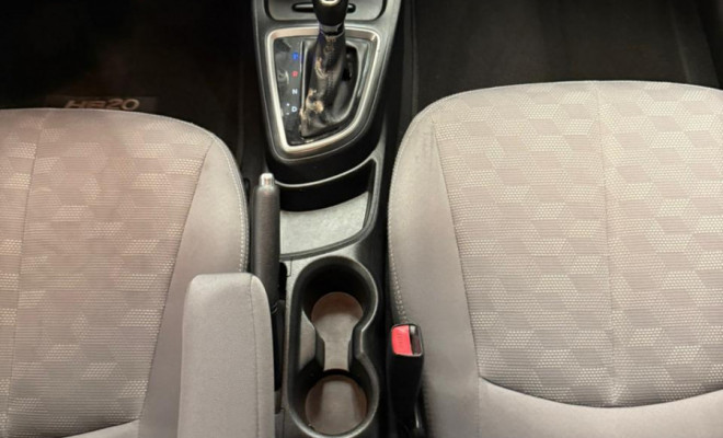 Hyundai HB20 C.Style/C.Plus 1.6 Flex 16V Aut. 2017 Flex-5