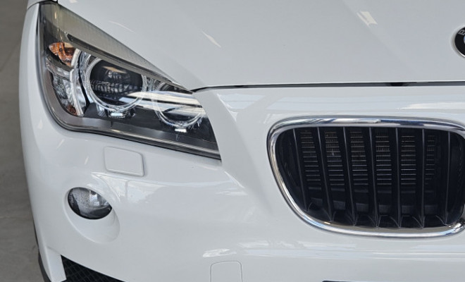 BMW X1 SDRIVE 20i X-Line 2.0 TB Active Flex 2015 Gasolina-3