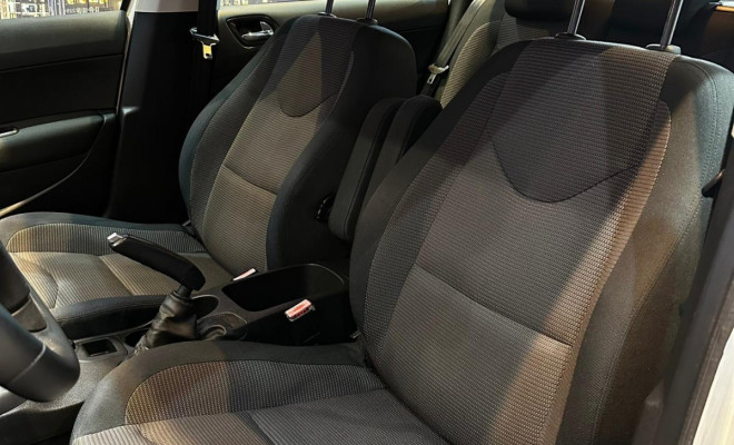 Peugeot 308 Allure 2.0 Flex 16V 5p Mec. 2013 Flex-4