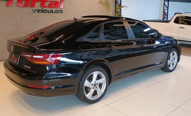 VW - VolksWagen JETTA Comfort. 250 TSI 1.4 Flex 16v Aut. 2019 Flex-3