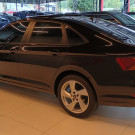 VW - VolksWagen JETTA Comfort. 250 TSI 1.4 Flex 16v Aut. 2019 Flex-4